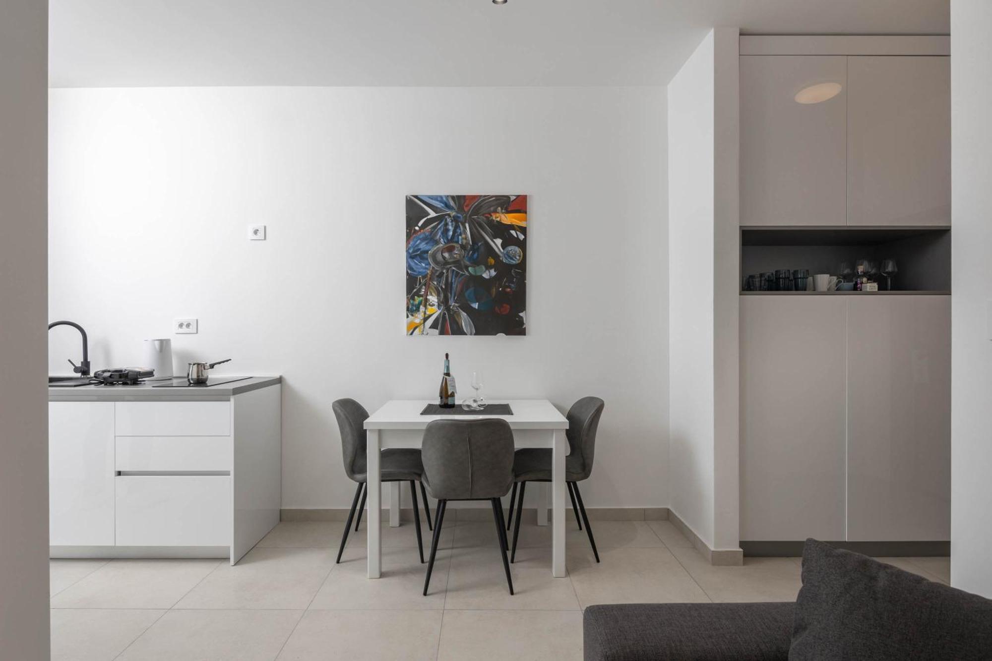 Seafront Villa Andrijana - Happy Rentals โพลมิน ภายนอก รูปภาพ